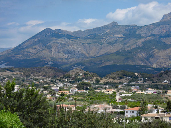 altea outskirts with mountains in background