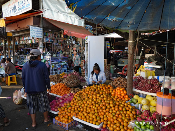 market fruit stall