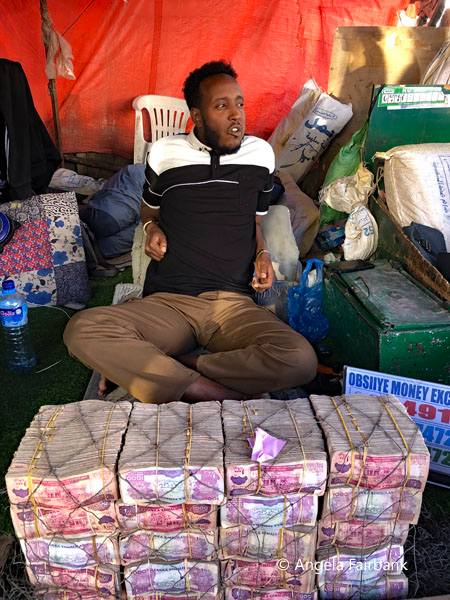 male money changer