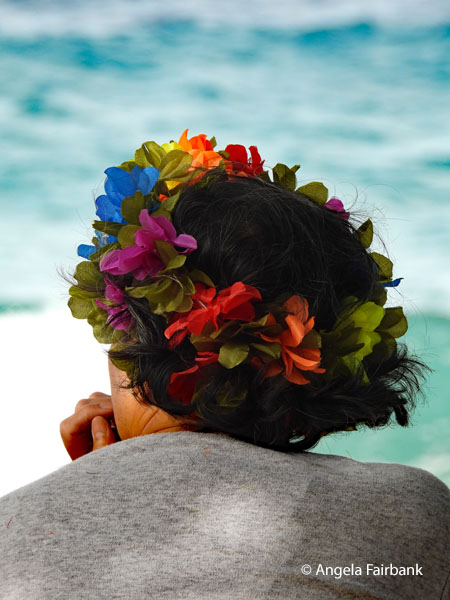 woman with colourful hair band