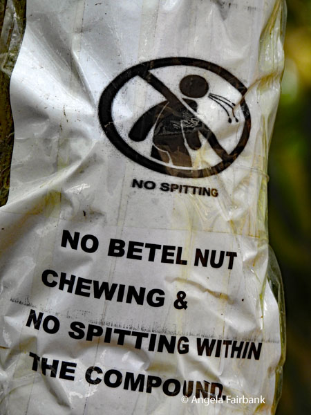 sign banning betel nut use