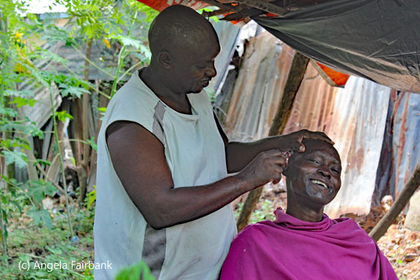 barber and customer